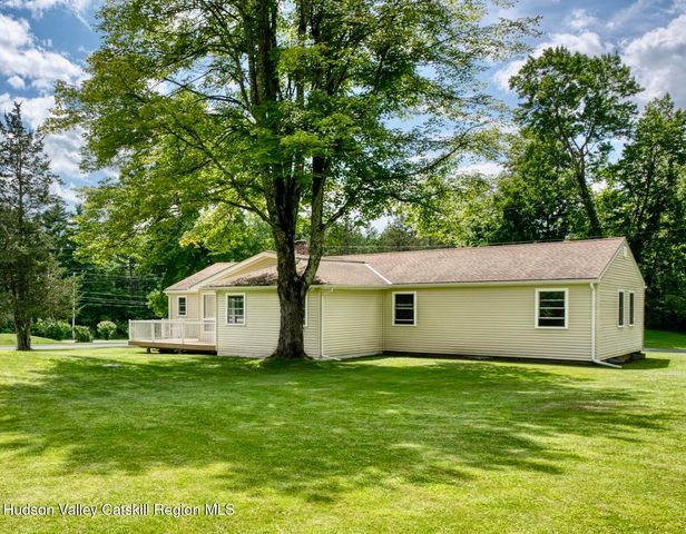 10 Hickory Lane, Glenford, NY 12433