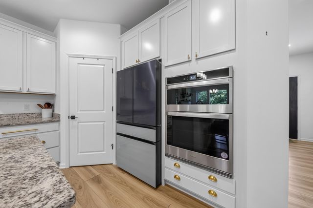 50388 Hedgewood Drive, Canton Twp, MI 48187