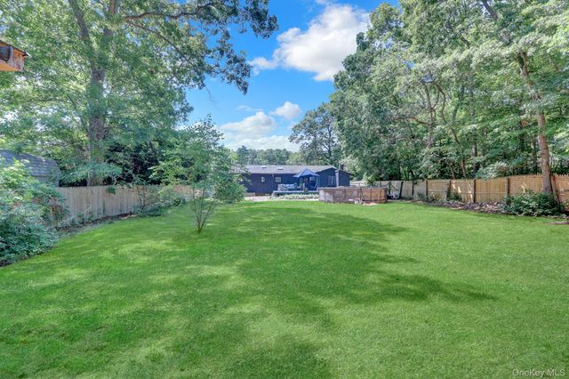473 Long Island Avenue, Medford, NY 11763