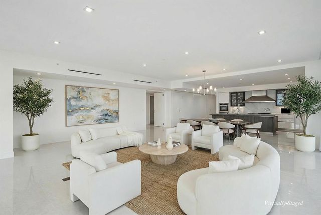 1500 S Beach Road 302, Tequesta, FL 33469