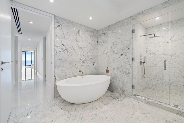 1500 S Beach Road 302, Tequesta, FL 33469