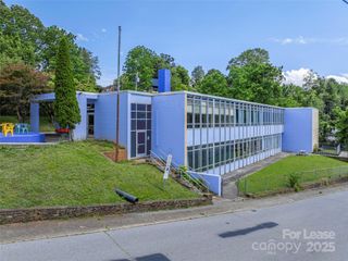225 Church Street 206, Waynesville, NC 28786