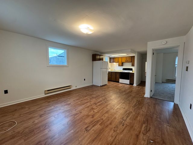 39 E Church Street 1W, Sandwich, IL 60548