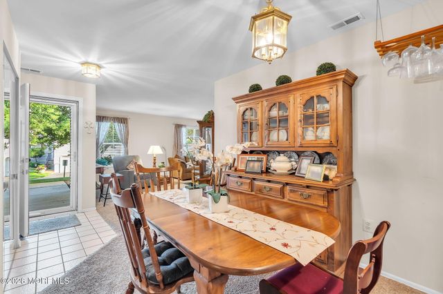 27 Racquet Road, Wall, NJ 07719