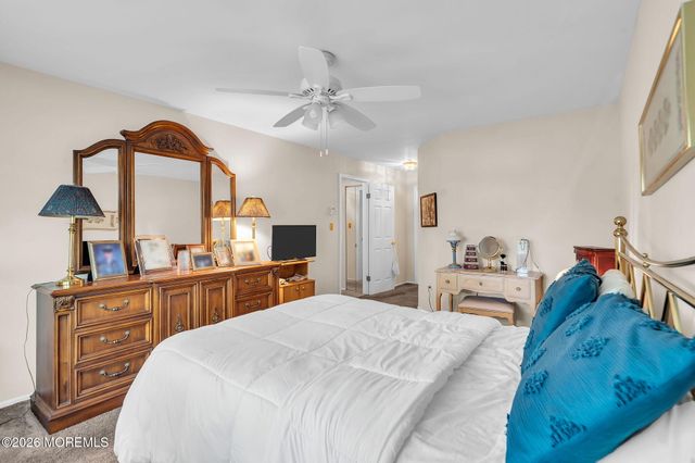 27 Racquet Road, Wall, NJ 07719