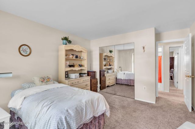 27 Racquet Road, Wall, NJ 07719
