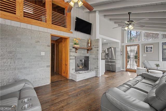 6442 Ford Road, Flowery Branch, GA 30542