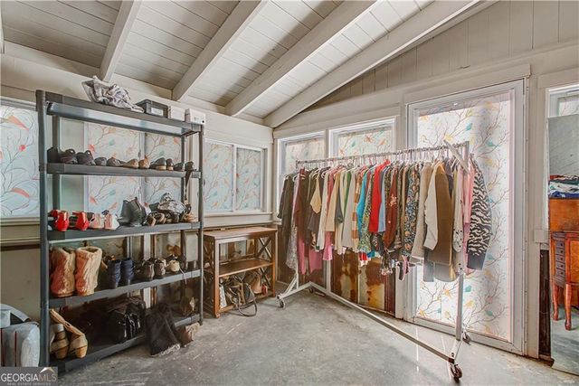 6442 Ford Road, Flowery Branch, GA 30542