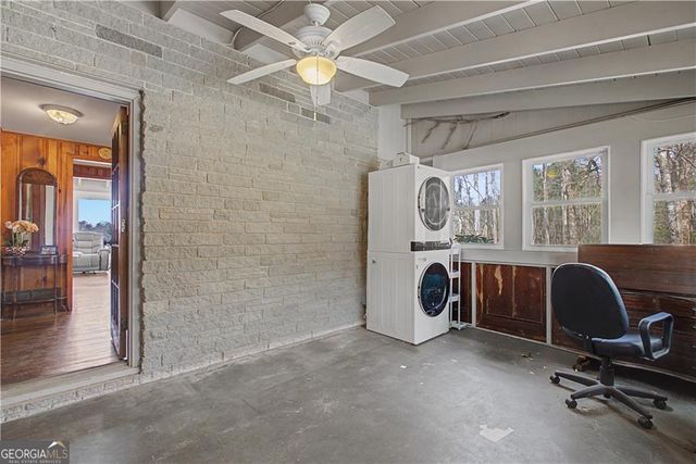 6442 Ford Road, Flowery Branch, GA 30542