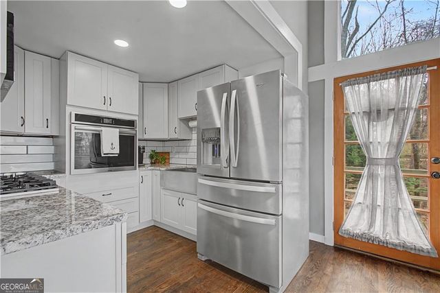 6442 Ford Road, Flowery Branch, GA 30542