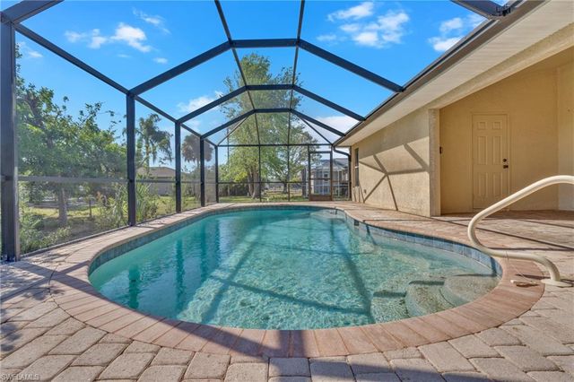 815 SW 11th AVE, Cape Coral, FL 33991