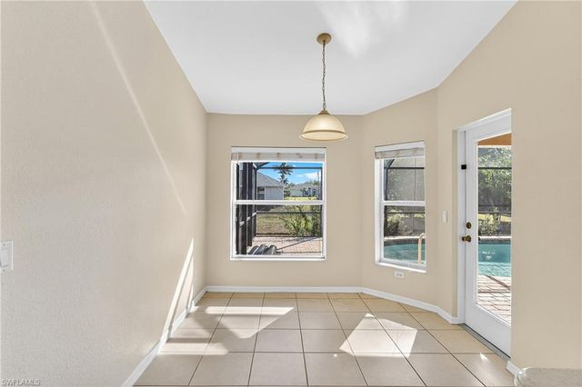 815 SW 11th AVE, Cape Coral, FL 33991