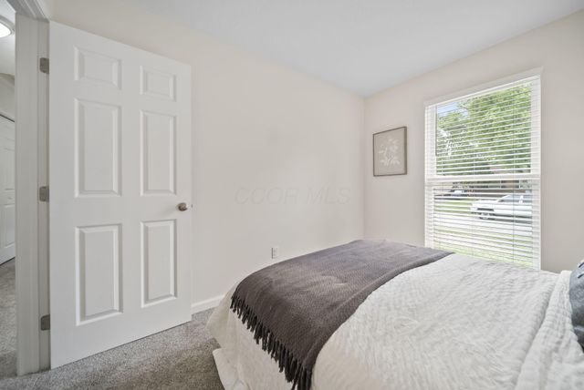 2481 Queenswood Drive, Columbus, OH 43219