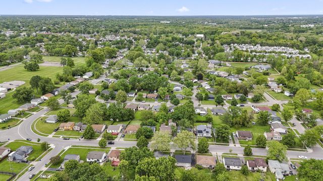 2481 Queenswood Drive, Columbus, OH 43219