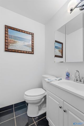 315 Blackberry Drive SW, Decatur, AL 35603