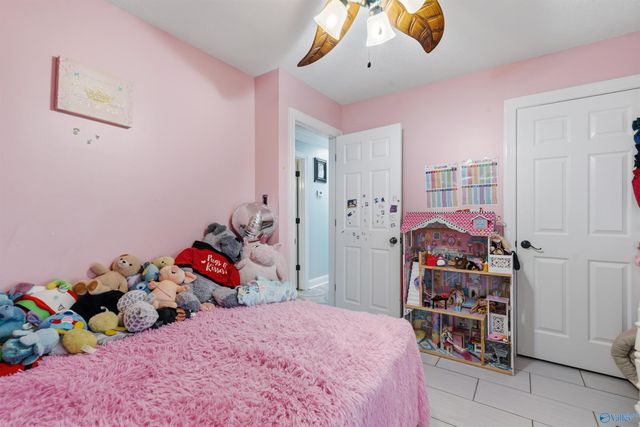 315 Blackberry Drive SW, Decatur, AL 35603