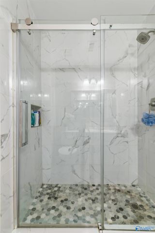 315 Blackberry Drive SW, Decatur, AL 35603