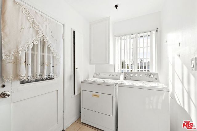 1910 Colby Avenue, Los Angeles, CA 90025