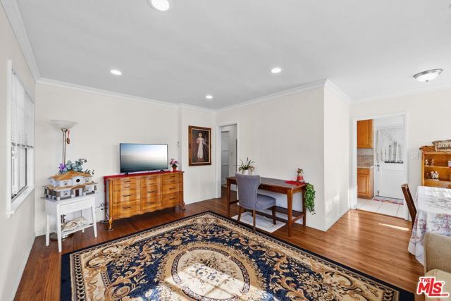 1910 Colby Avenue, Los Angeles, CA 90025