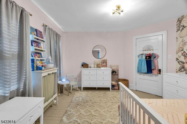 80 Henderson St, Phillipsburg Town, NJ 08865
