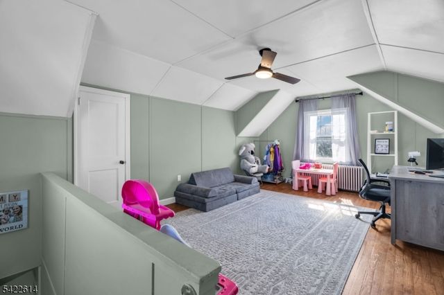 80 Henderson St, Phillipsburg Town, NJ 08865