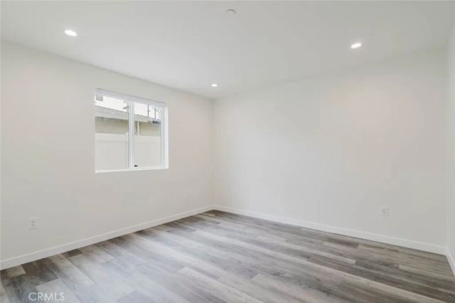 7732 Etiwanda, Reseda, CA 91335