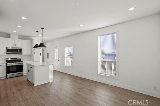 6154 Mission Boulevard 65, Jurupa Valley, CA 92509