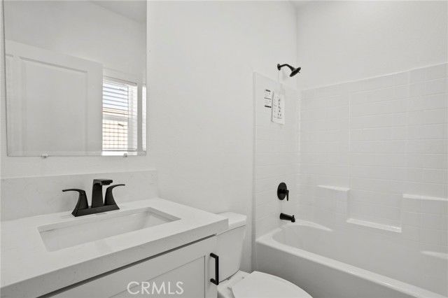 6154 Mission Boulevard 65, Jurupa Valley, CA 92509