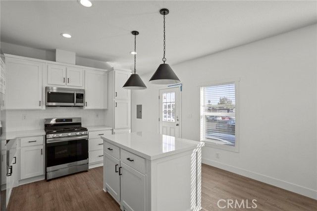 6154 Mission Boulevard 65, Jurupa Valley, CA 92509