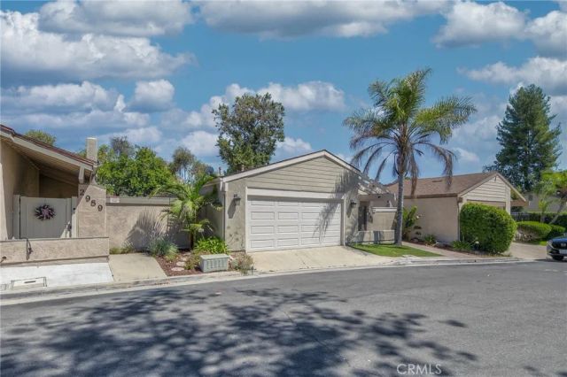 2991 Gingerwood, Fullerton, CA 92835