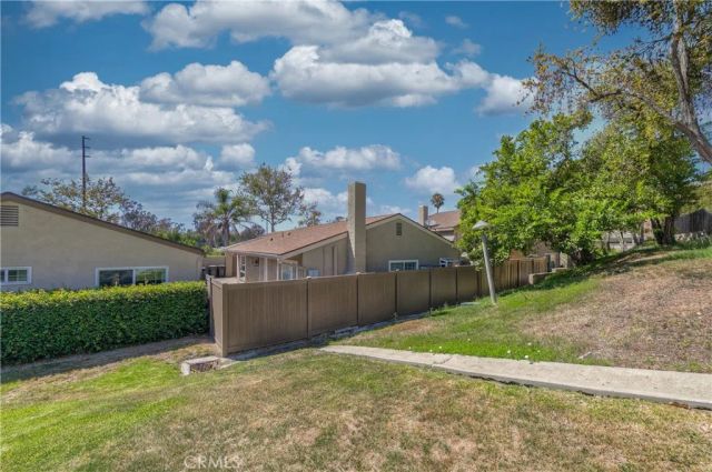 2991 Gingerwood, Fullerton, CA 92835