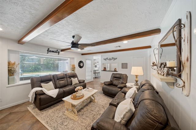 27242 Paula Lane, Conroe, TX 77385