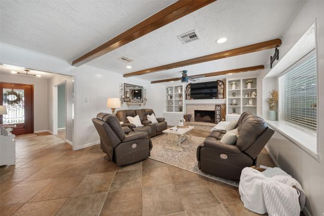 27242 Paula Lane, Conroe, TX 77385