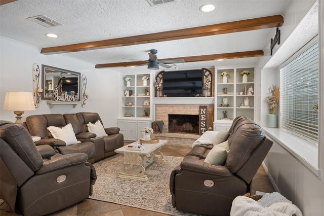 27242 Paula Lane, Conroe, TX 77385