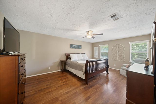 27242 Paula Lane, Conroe, TX 77385