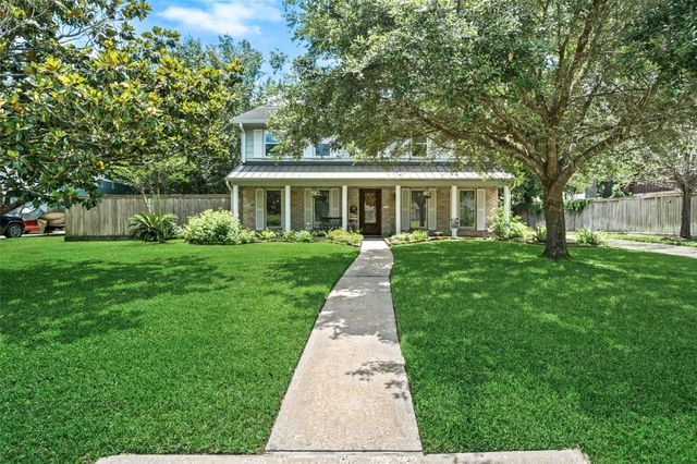 27242 Paula Lane, Conroe, TX 77385