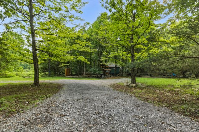 2770 Beech Log Rd, Watertown, TN 37184
