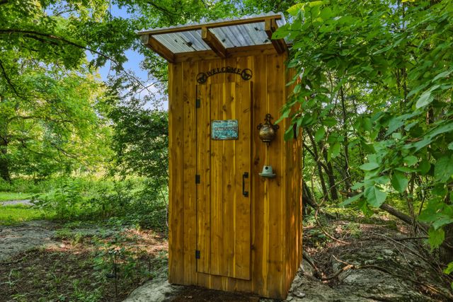 2770 Beech Log Rd, Watertown, TN 37184