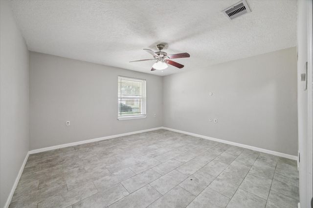 19331 Leafwood Lane, Houston, TX 77084