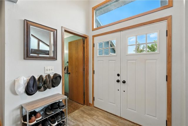 5750 J Street SW, Cedar Rapids, IA 52404