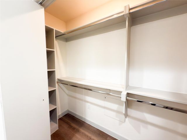 4526 Munger Avenue 204, Dallas, TX 75204