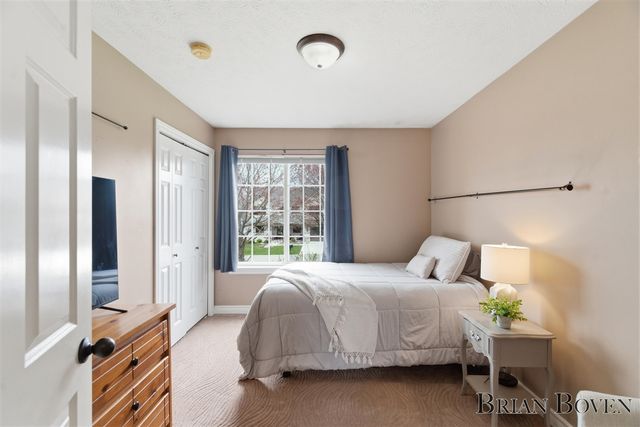 7631 Hessler Drive, Rockford, MI 49341
