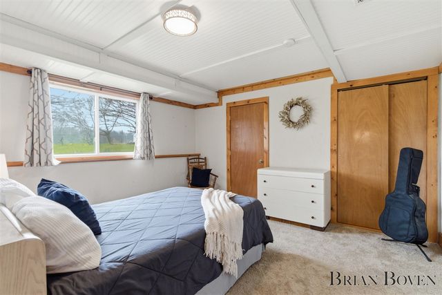 7631 Hessler Drive, Rockford, MI 49341