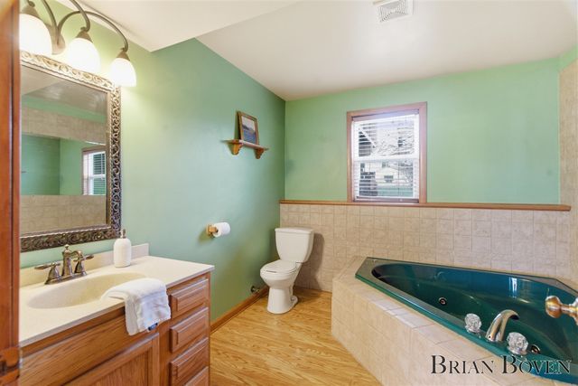 7631 Hessler Drive, Rockford, MI 49341