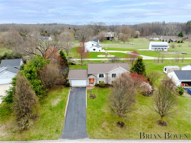 7631 Hessler Drive, Rockford, MI 49341