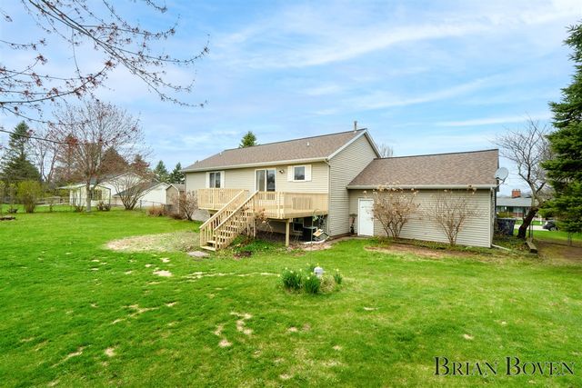 7631 Hessler Drive, Rockford, MI 49341
