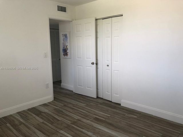 665 NE 83rd Ter 314, Miami, FL 33138