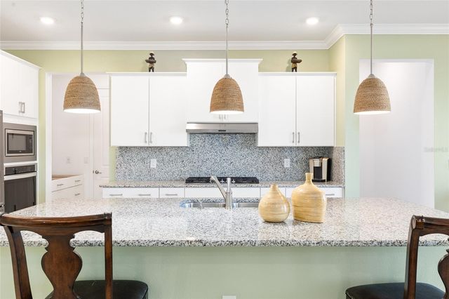 8111 SW 95TH COURT, Ocala, FL 34481