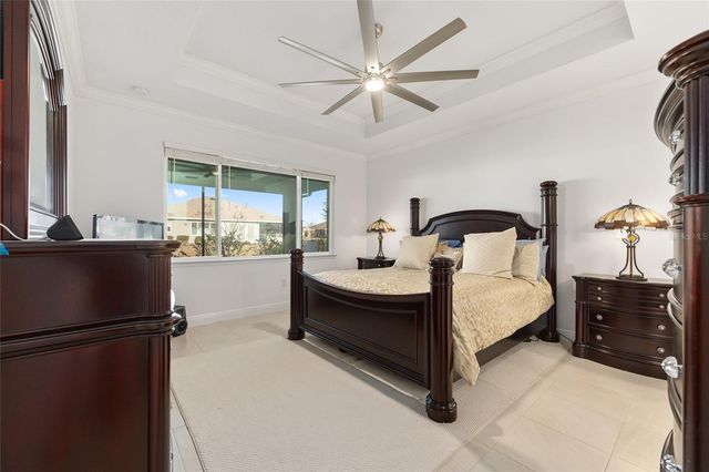 8111 SW 95TH COURT, Ocala, FL 34481