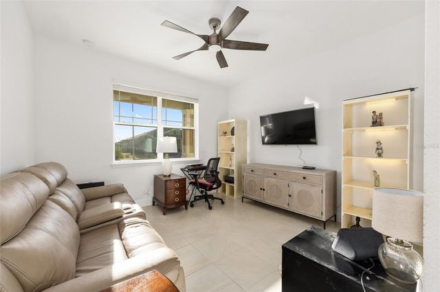 8111 SW 95TH COURT, Ocala, FL 34481